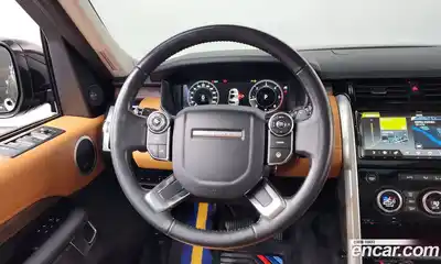 Land Rover Discovery 2018 3.0 Автомат в Москве № 198285, миниатюра 11