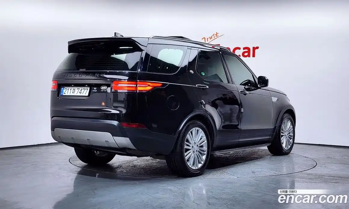 Land Rover Discovery 2018 3.0 Автомат в Москве № 198285, фото 19