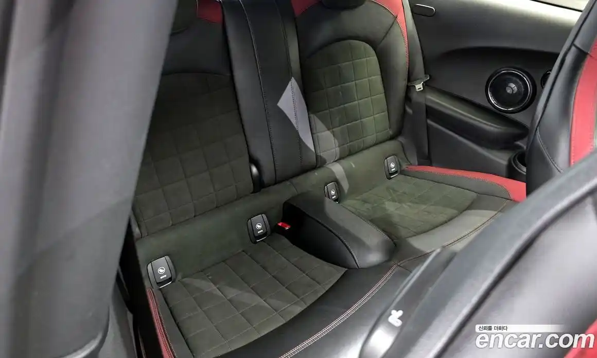 Mini Cooper 2018 2.0 Автомат в Москве № 198357, фото 20