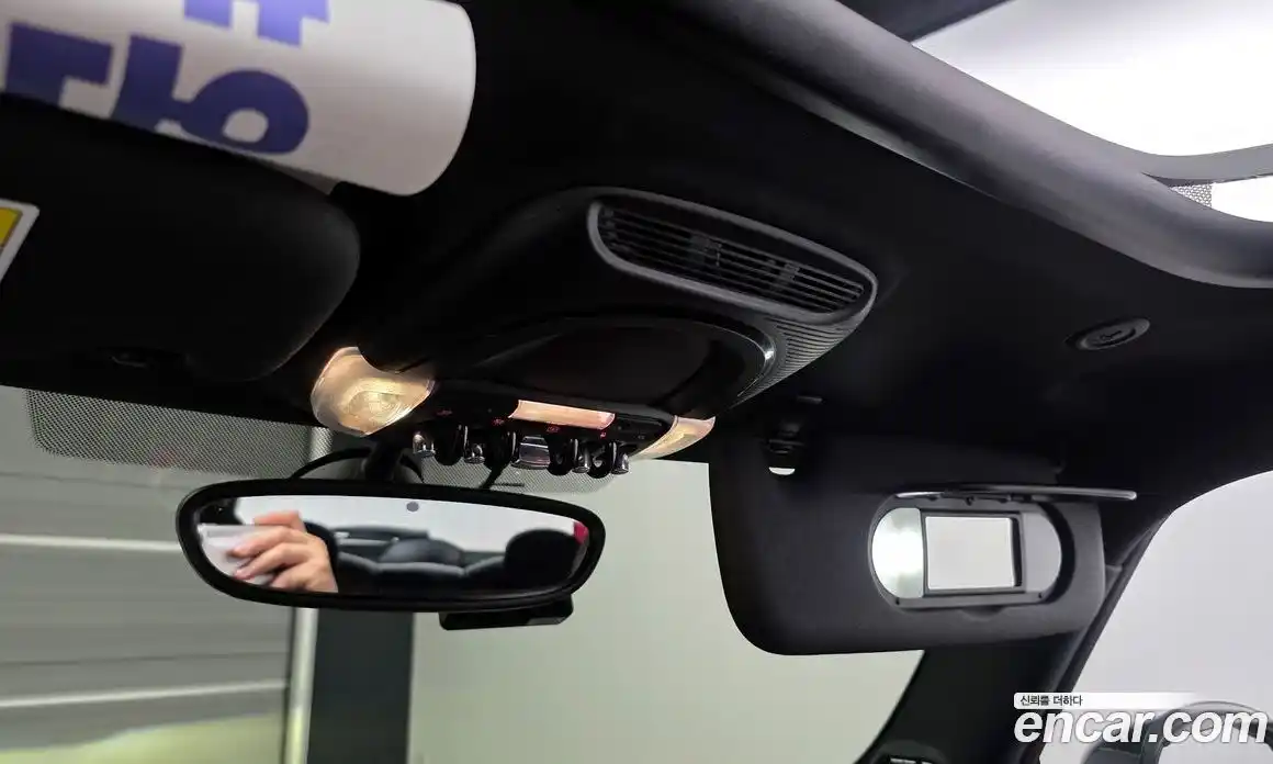 Mini Cooper 2018 2.0 Автомат в Москве № 198357, фото 2