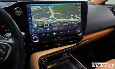 Lexus NX 2024 2.5 Автомат в Москве № 198748, миниатюра 8