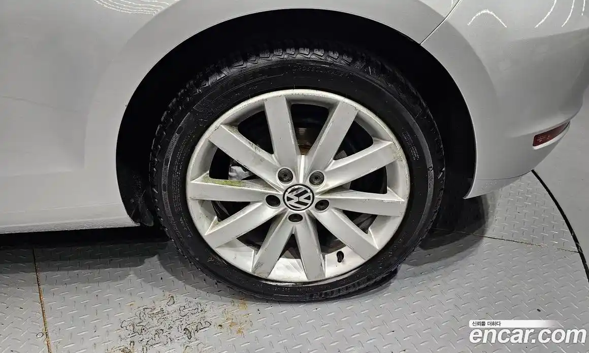 Volkswagen Golf 2013 2.0 Автомат в Москве № 199227, фото 6