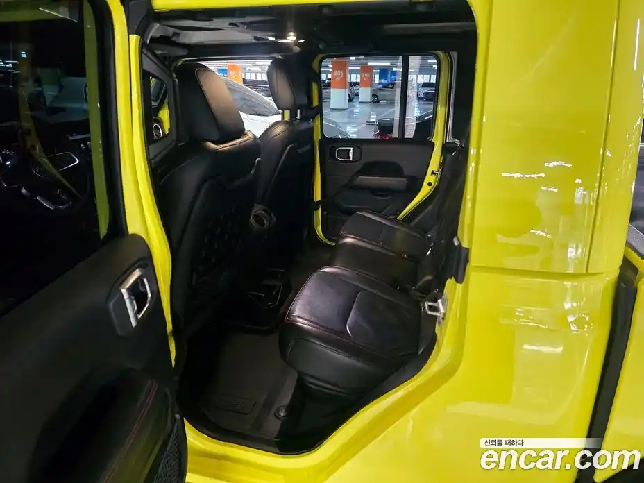 Jeep Gladiator 2023 3.6 Автомат в Москве № 199449, фото 16