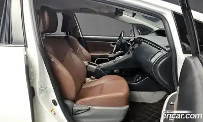 Toyota Prius 2014 1.8 Автомат в Москве № 199709, миниатюра 3