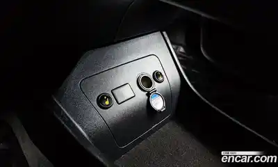 Toyota Prius 2014 1.8 Автомат в Москве № 199709, миниатюра 6