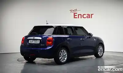 Mini Cooper 2015 1.5 Автомат в Москве № 200776, миниатюра 12