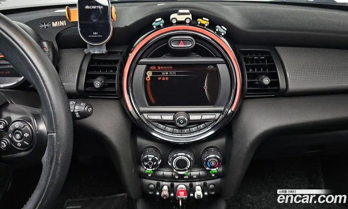 Mini Cooper 2015 1.5 Автомат в Москве № 200776, фото 5