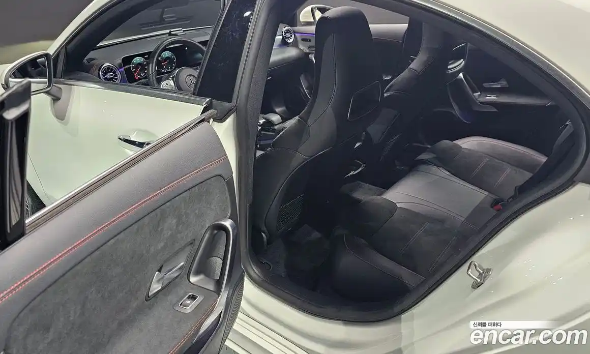 Mercedes-Benz CLA-Class 2020 2.0 Автомат в Москве № 203756, фото 13