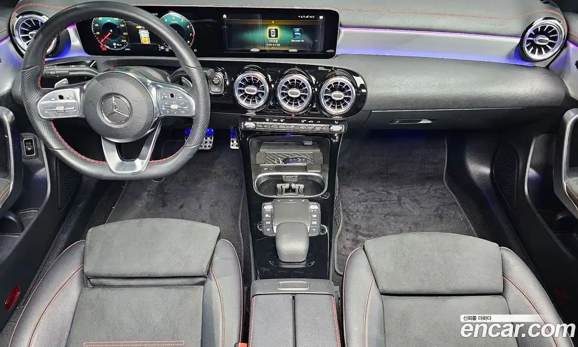 Mercedes-Benz CLA-Class 2020 2.0 Автомат в Москве № 203756, фото 3