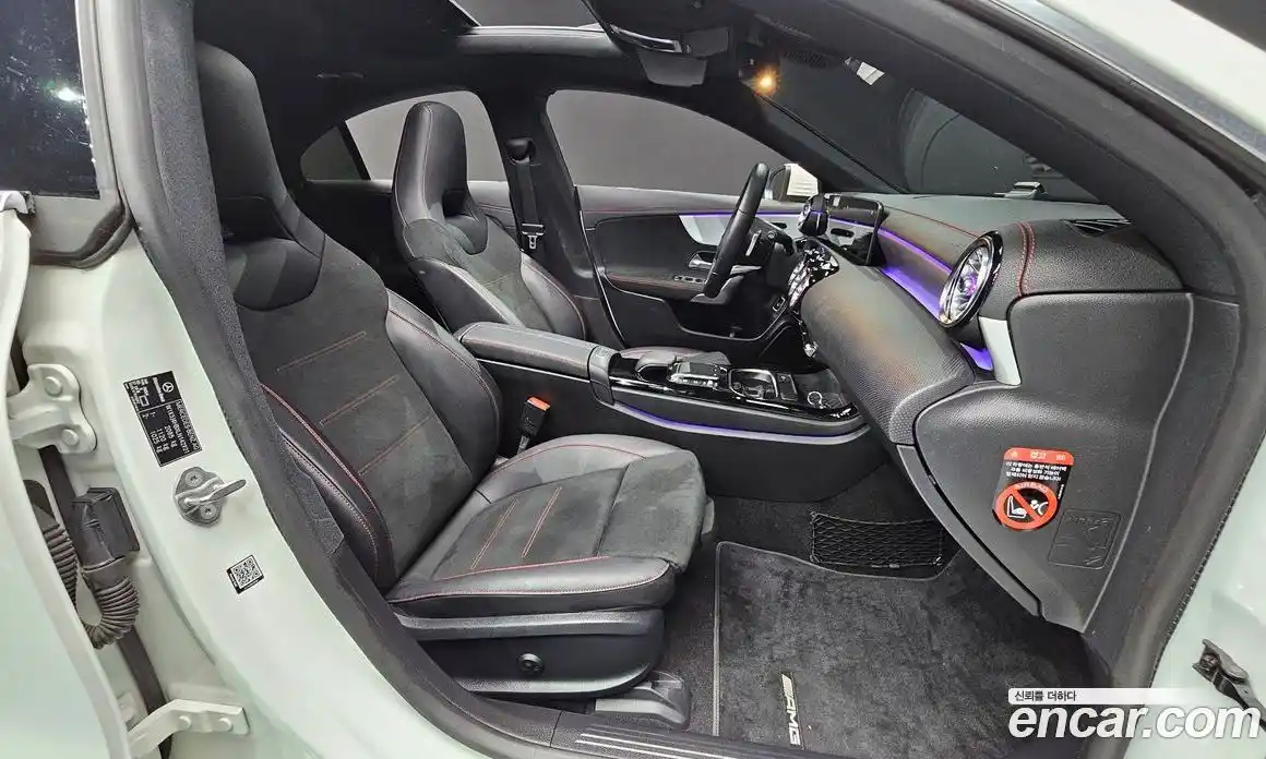 Mercedes-Benz CLA-Class 2020 2.0 Автомат в Москве № 203756, фото 4