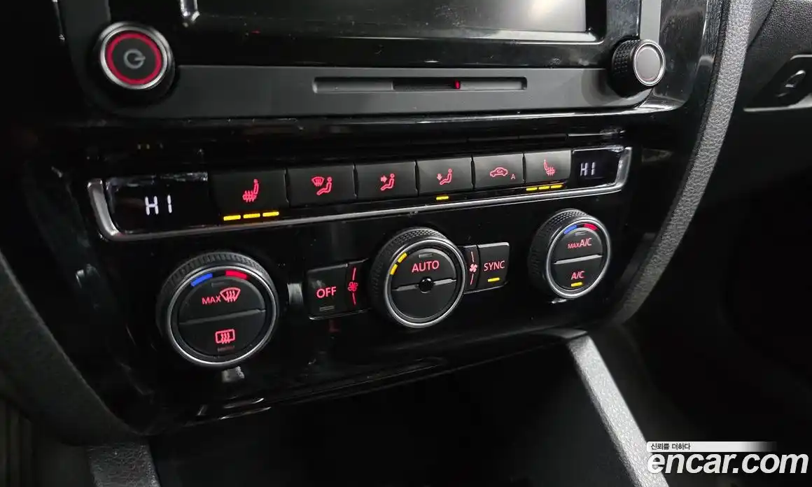 Volkswagen Jetta 2015 2.0 Автомат в Москве № 205077, фото 5