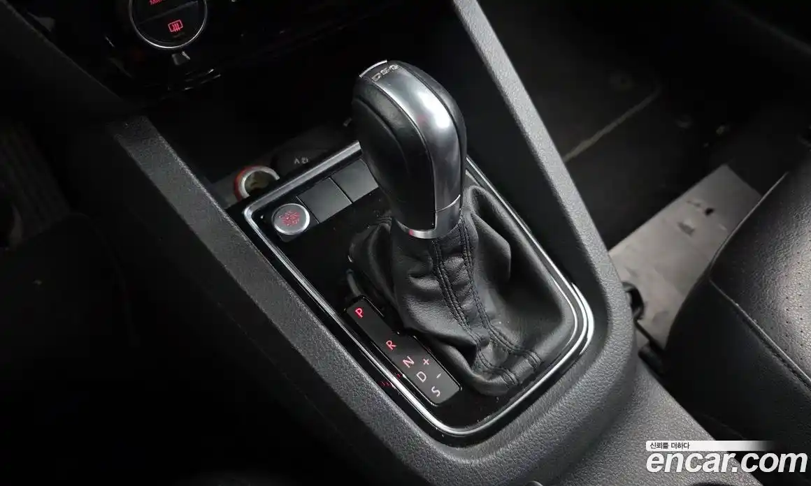 Volkswagen Jetta 2015 2.0 Автомат в Москве № 205077, фото 8