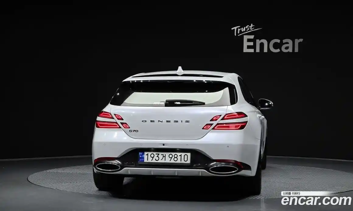 Genesis G70 2023 2.0 Автомат в Москве № 205985, фото 18