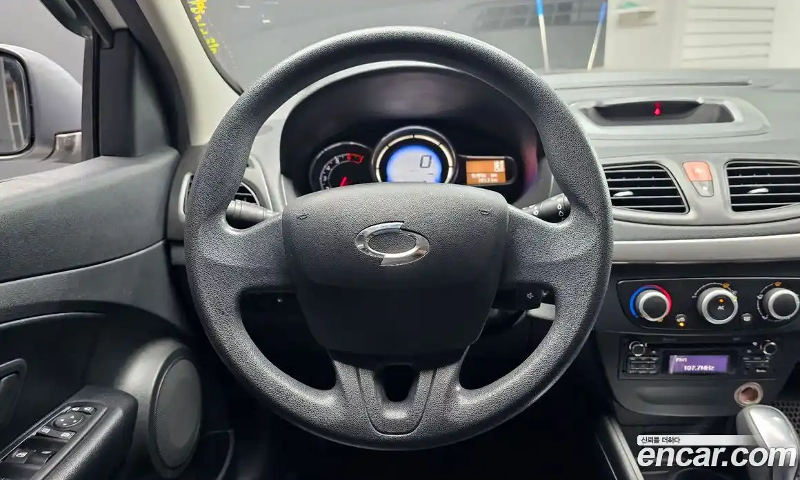 Renault SM3 2015 1.6 Автомат в Москве № 208930, фото 4