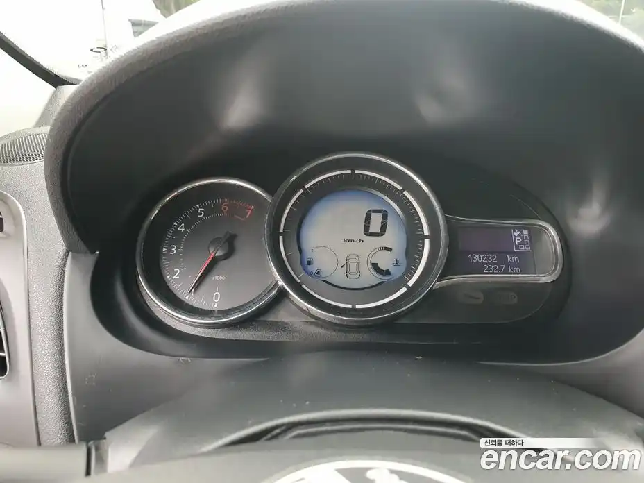 Renault SM3 2015 1.6 Автомат в Москве № 210063, фото 3