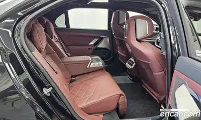 BMW 7-Series 2023 3.0 Автомат в Москве № 211062, миниатюра 12