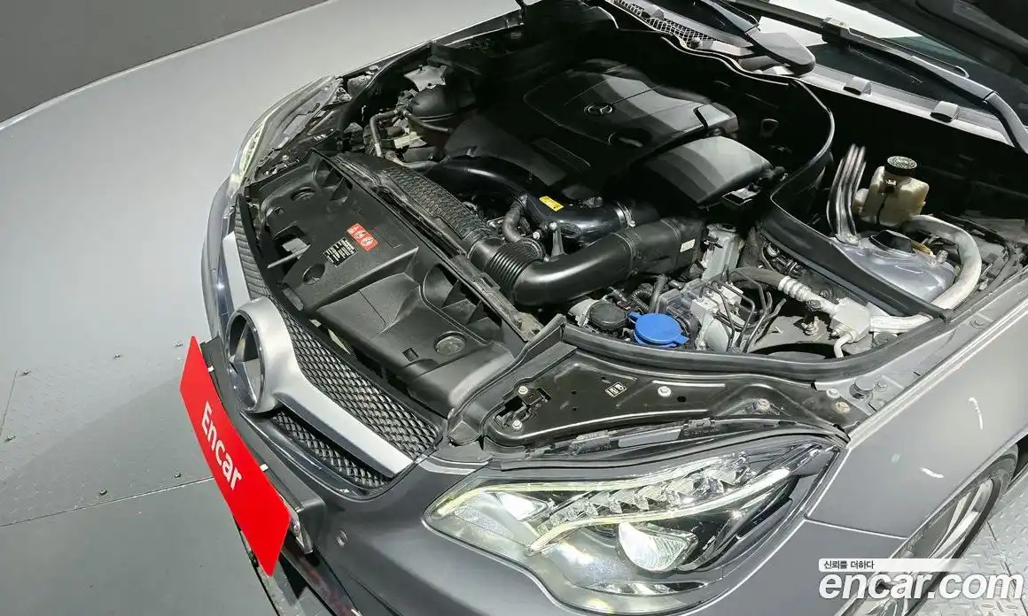 Mercedes-Benz E-Class 2016 2.0 Автомат в Москве № 211992, фото 1