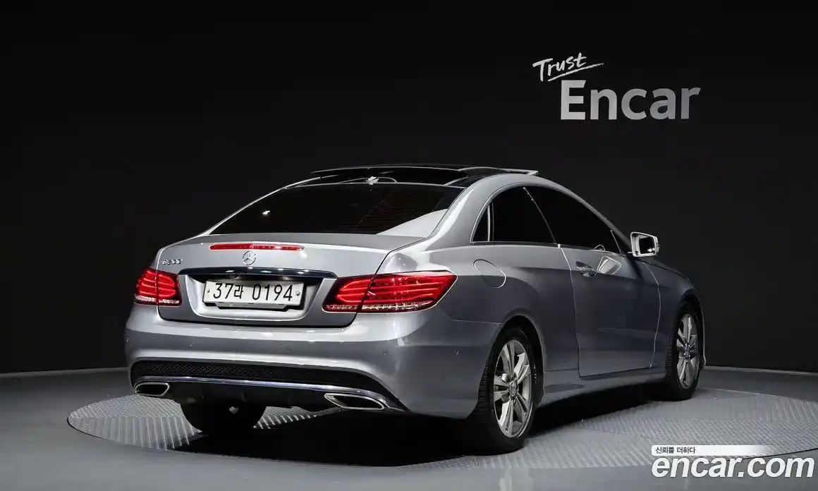 Mercedes-Benz E-Class 2016 2.0 Автомат в Москве № 211992, фото 19