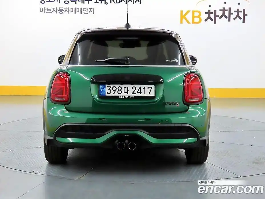 Mini Cooper 2024 2.0 Автомат в Москве № 214410, фото 16