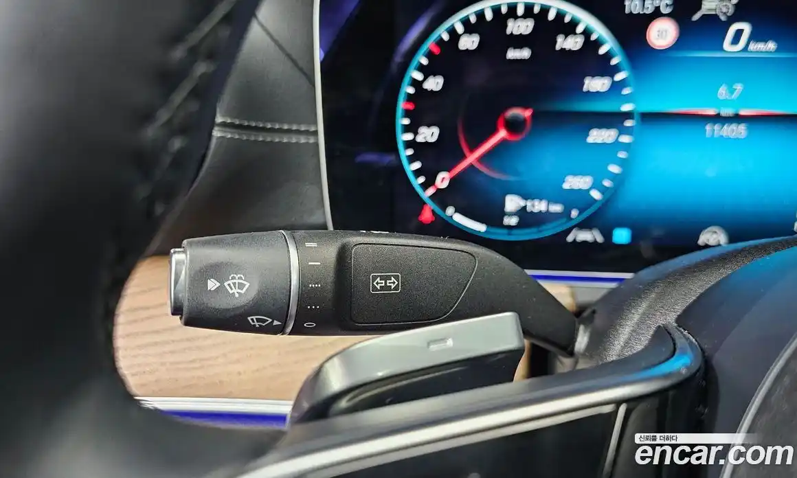 Mercedes-Benz E-Class 2022 2.0 Автомат в Москве № 216017, фото 19