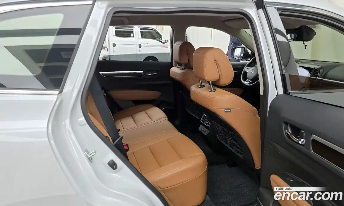 Renault QM6 2024 2.0 Автомат в Москве № 221281, фото 5