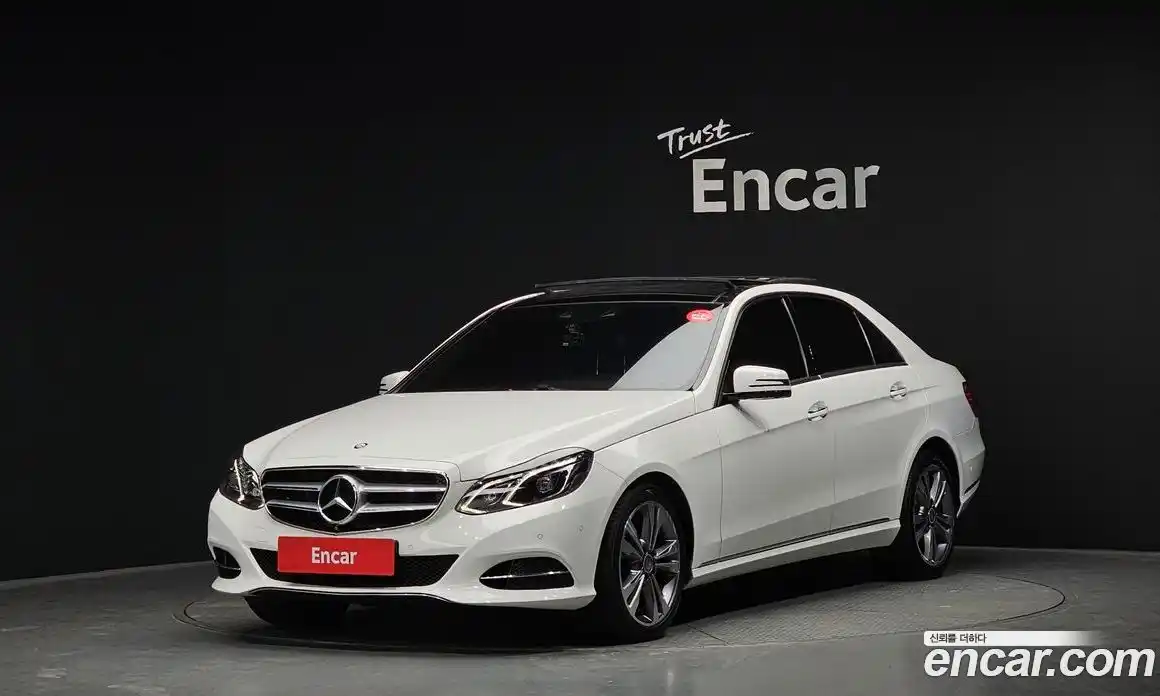 Mercedes-Benz E-Class 2016 3.5 Автомат в Москве № 225035, фото 14