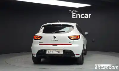 Renault Cilo 2018 1.5 Автомат в Москве № 226143, миниатюра 2