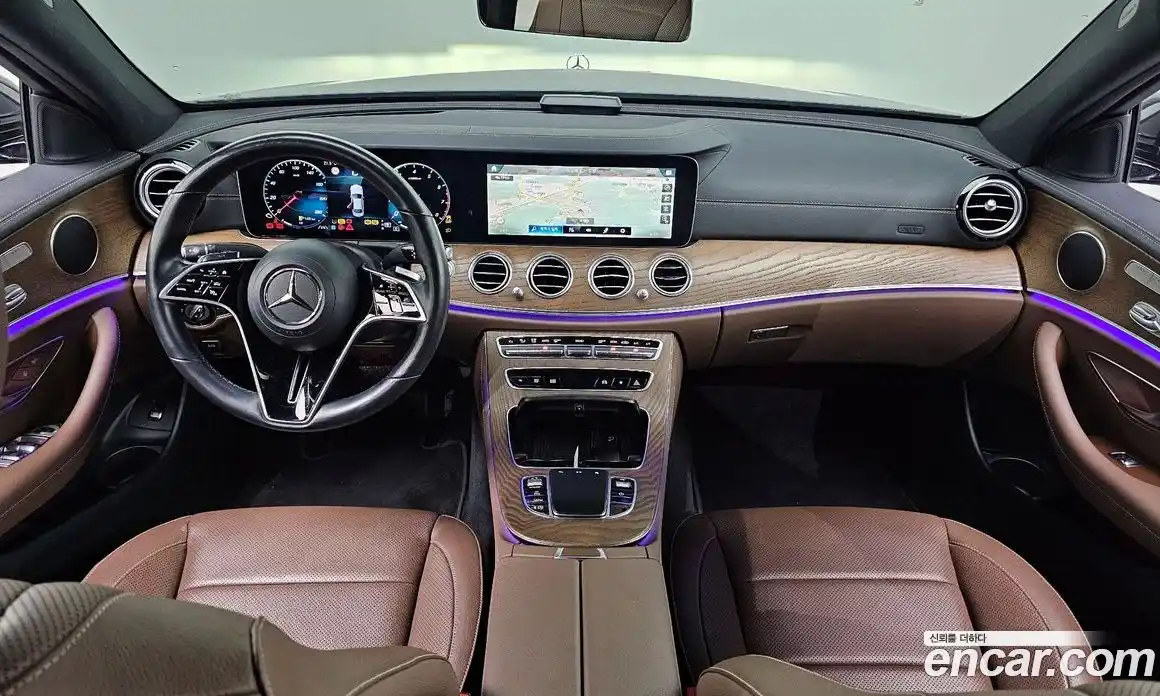 Mercedes-Benz E-Class 2021 2.0 Автомат в Москве № 229437, фото 11