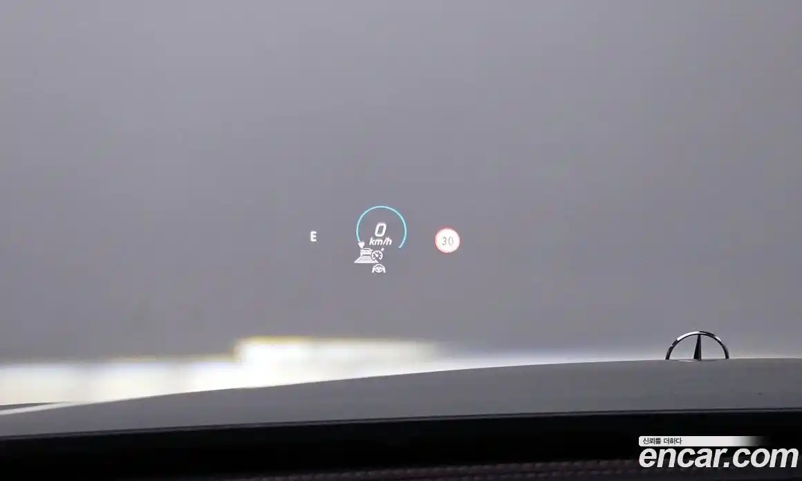 Mercedes-Benz E-Class 2021 2.0 Автомат в Москве № 229437, фото 10