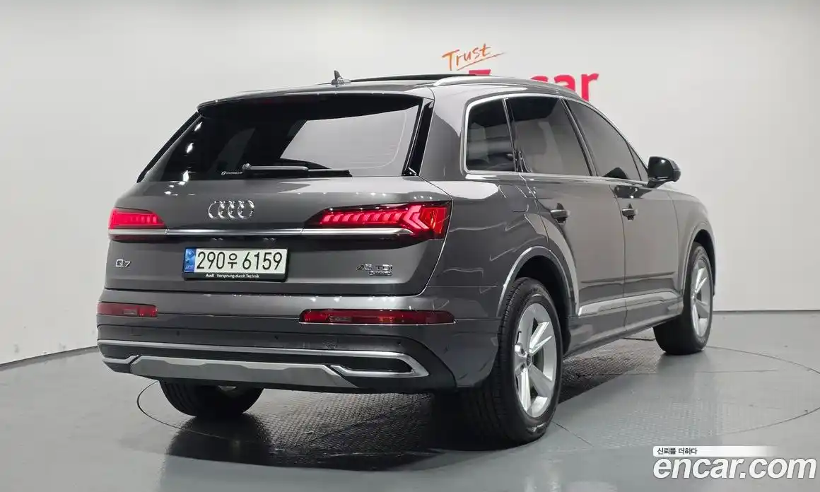 Audi Q7 2021 3.0 Автомат в Москве № 229724, фото 14