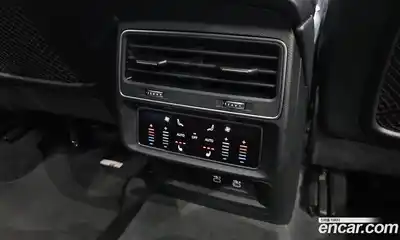 Audi Q7 2021 3.0 Автомат в Москве № 229724, миниатюра 5