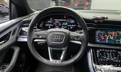 Audi Q8 2023 3.0 Автомат в Москве № 230024, миниатюра 9