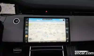 Land Rover Range-Rover Evoque 2025 2.0 Автомат в Москве № 231137, миниатюра 7