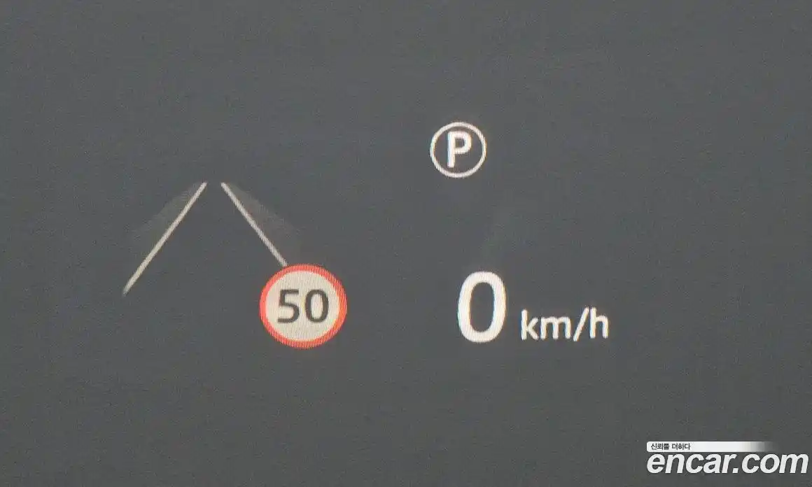 Land Rover Range-Rover Evoque 2025 2.0 Автомат в Москве № 231137, фото 10