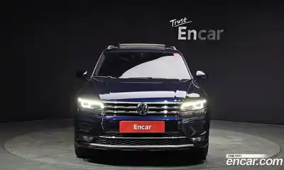 Volkswagen Tiguan 2020 2.0 Автомат в Москве № 232122, миниатюра 8
