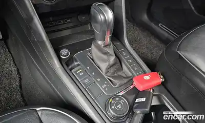 Volkswagen Tiguan 2018 2.0 Автомат в Москве № 232203, миниатюра 11