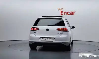 Volkswagen Golf, 2016