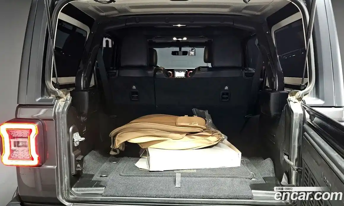 Jeep Wrangler 2021 2.0 Автомат в Москве № 232331, фото 6