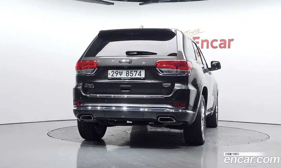 Jeep Cherokee 2014 3.0 Автомат в Москве № 232594, фото 19