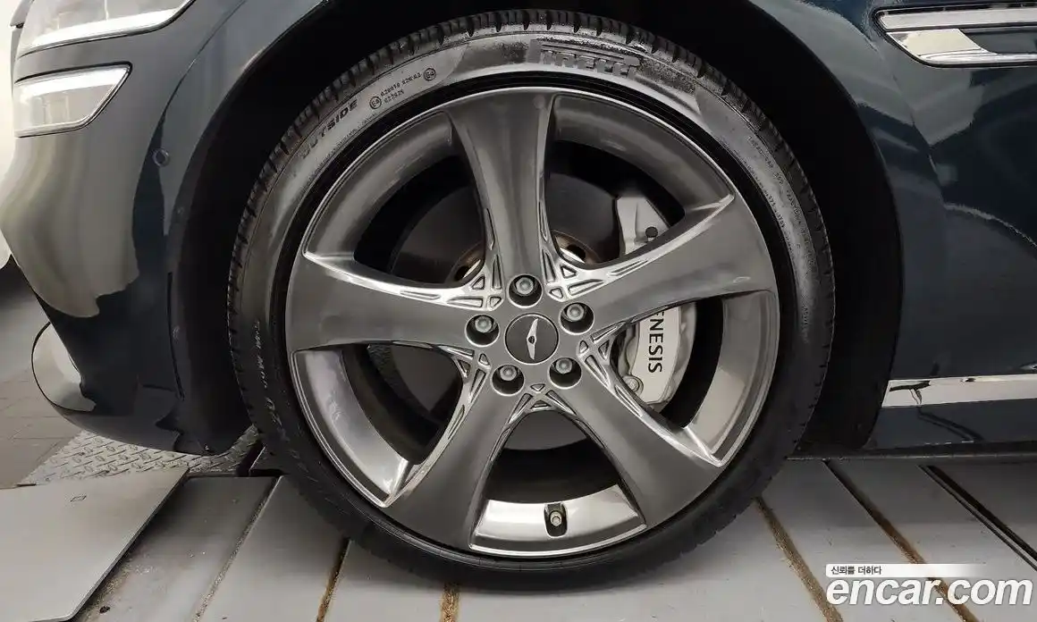 Genesis G80 2023 2.5 Автомат в Москве № 26113, фото 18