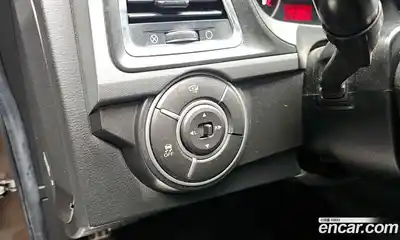 SsangYong Korando 2016 2.0 Автомат в Москве № 26439, миниатюра 9