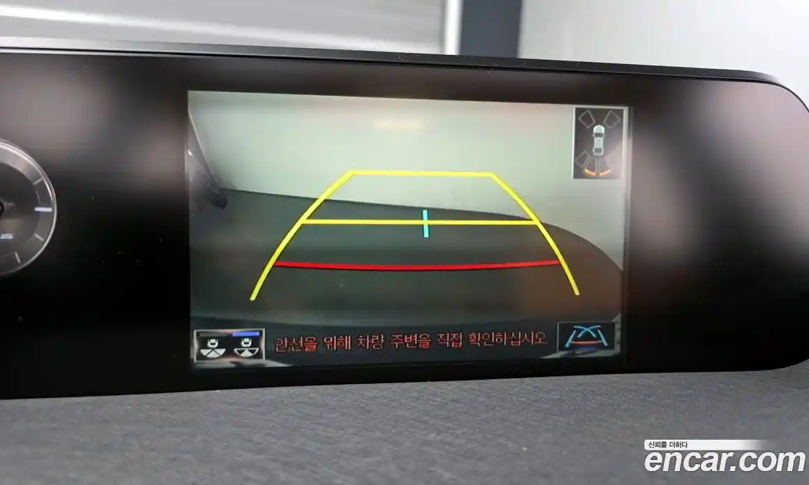 Lexus UX 2019 2.0 Автомат в Москве № 272322, фото 16