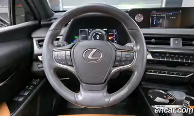 Lexus UX 2019 2.0 Автомат в Москве № 272322, миниатюра 9