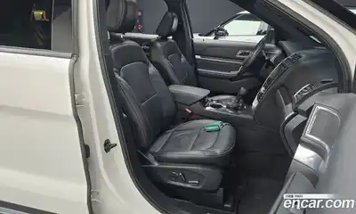 Ford Explorer 2018 2.3 Автомат в Москве № 273395, миниатюра 12