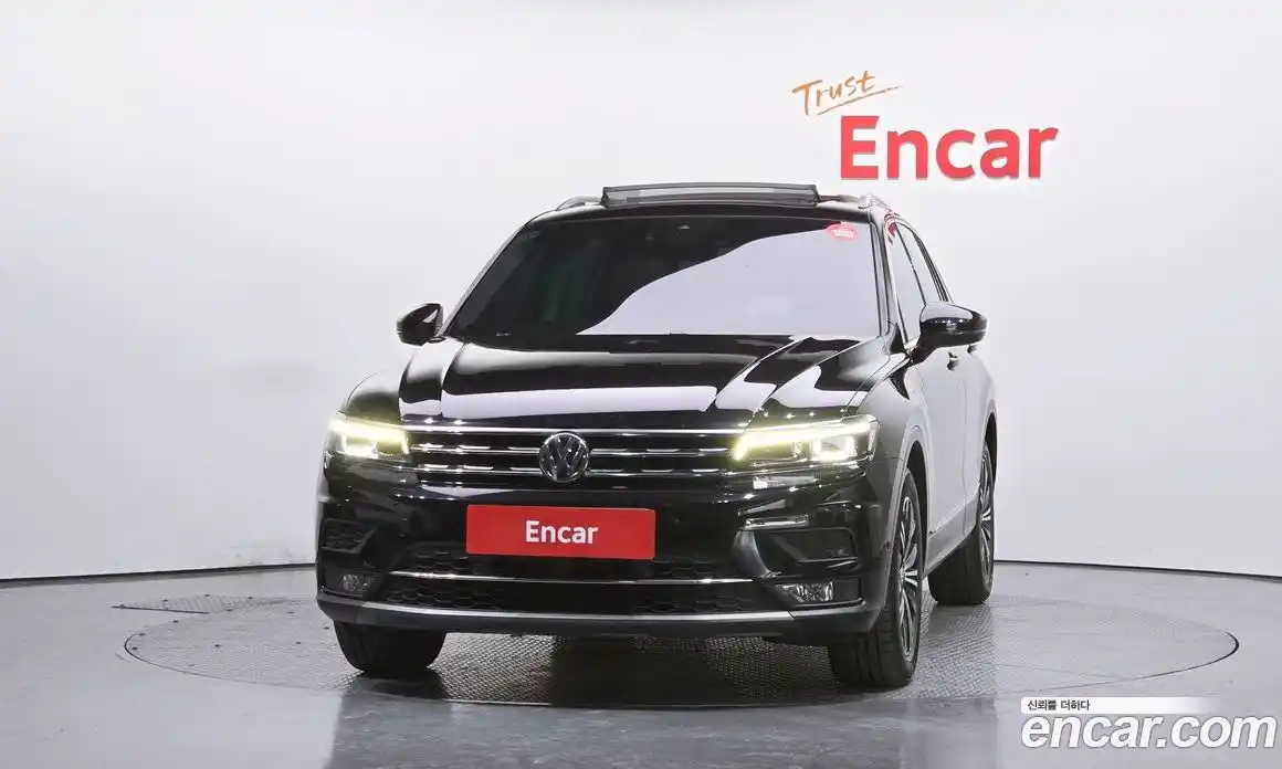 Volkswagen Tiguan 2020 2.0 Автомат в Москве № 277081, фото 12