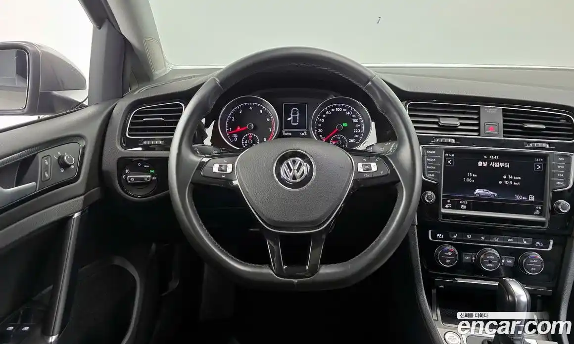 Volkswagen Golf 2016 1.4 Автомат в Москве № 277436, фото 11