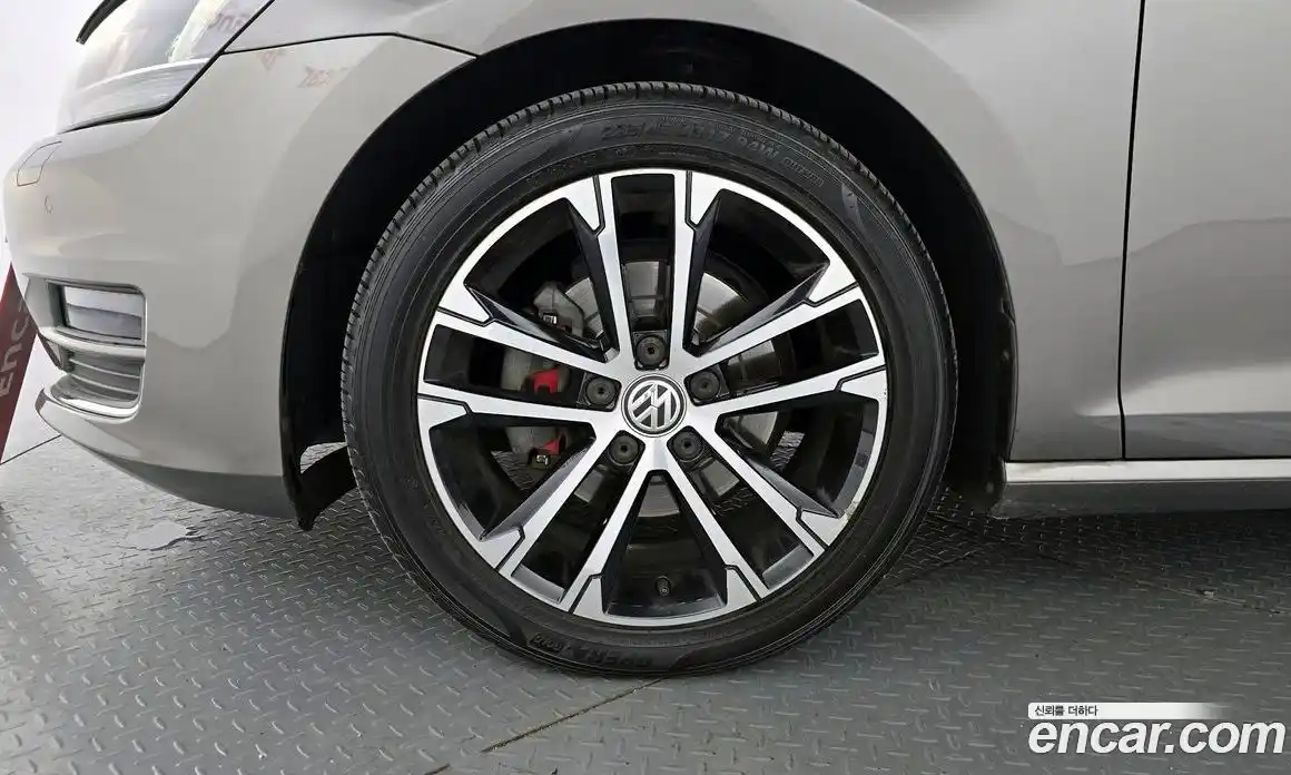 Volkswagen Golf 2016 1.4 Автомат в Москве № 277436, фото 17