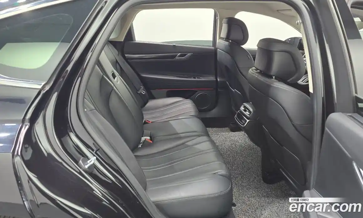 Genesis G80 2025 2.5 Автомат в Москве № 27926, фото 1