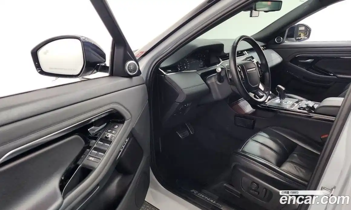 Land Rover Range-Rover Evoque 2020 2.0 Автомат в Москве № 298315, фото 16