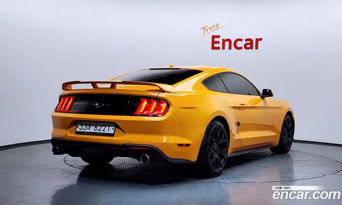 Ford Mustang 2018 2.3 Автомат в Москве № 303268, фото 13